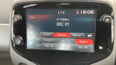 Toyota Aygo 1.0 VVT-i X-Play TSS 5dr x-shift Petrol Hatchback